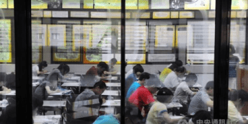 托福報名費用多少錢?一次考試費用大公開!