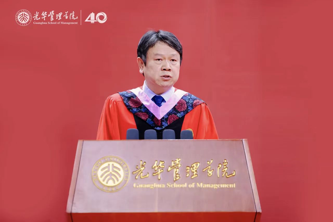 你尊敬的人是誰呢?讓我們用英文來表達「尊敬」吧!