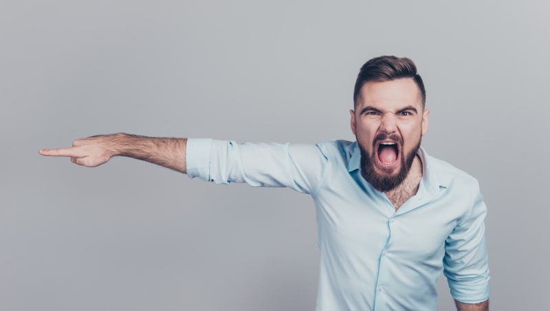 「Get out」的意思不只有「[滾出去」！其他的意思和使用方法是甚麼？