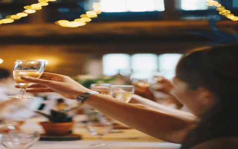 「恭喜入學」的英文怎麼說呢?