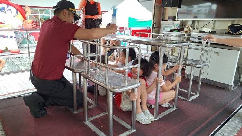 介紹在地震、颱風等災害時應該記住的與「避難」相關的英語表達！