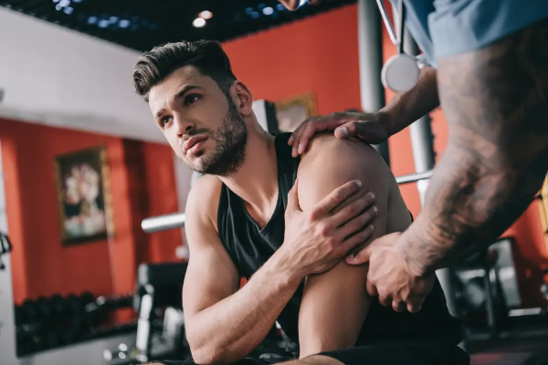 「疼痛」用英語怎麼表達？根據疼痛部位使用不同的說法！