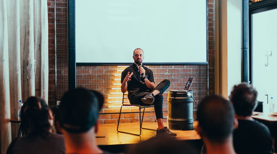 感到意外!? 大家都不清楚的「容易理解」的英語表達方式