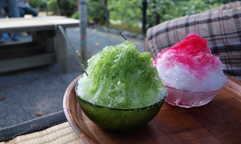 「刨冰」用英文怎麼說？一起來學習與「刨冰」相關的英文表達吧！