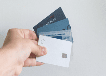 年終獎金的英語是「bonus」嗎？介紹「獎金相關」的英語表達方式和片語