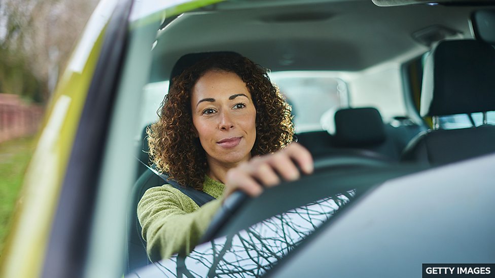 「開車」的英語該怎麼說？介紹開車出門時的實用英語表達！