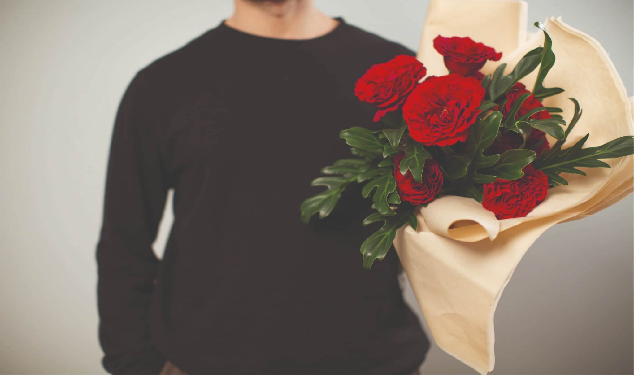 想送花給心儀對象嗎？快來學學各種花的英文花語吧！