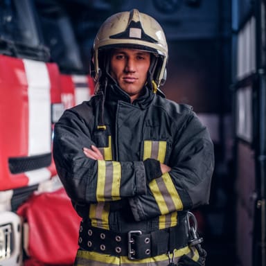 你知道如何用英文介紹「消防員」嗎？