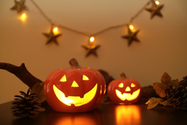 Trick or Treat! 萬聖節期間可以使用的英文短語