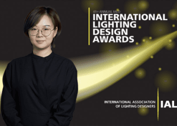 Linger 和 linger on 區別是什麼？