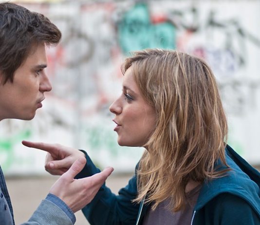 辨析表示 “預測” 的動詞：predict 和 forecast