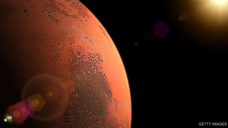 New island may tell us about life on Mars 火山生成的新島可能提供火星生命的證據