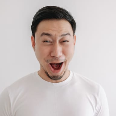 Simulate and imitate 表示 “模仿” 的英語詞匯