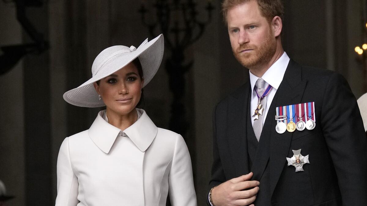 Will Prince Harry's appeal to the media fall on deaf ears? 英哈裡王子呼籲媒體尊重女友隱私
